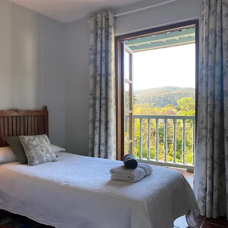 Casa de Férias Casa Buganvilla, Comillas, Cantabria *