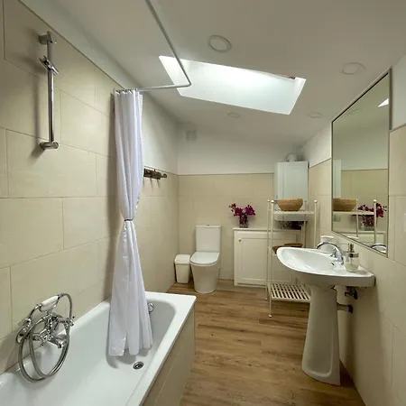 Casa Buganvilla, Comillas, Cantabria Holiday home