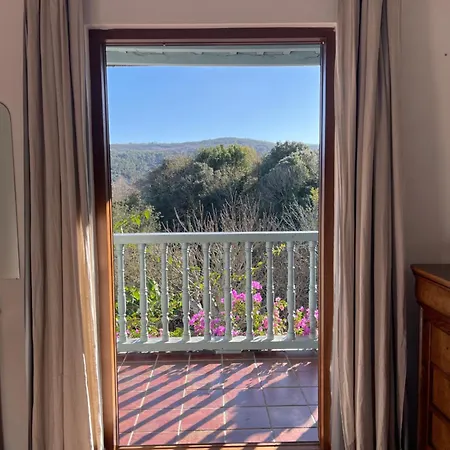 Casa Buganvilla, Comillas, Cantabria 柯米拉斯