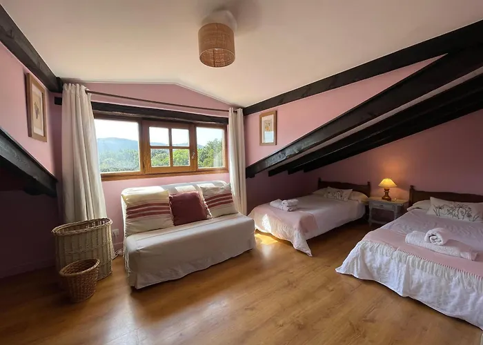 Feriehus Casa Buganvilla, Comillas, Cantabria