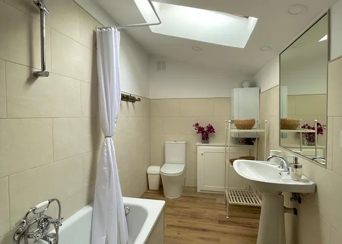 Casa Buganvilla, Comillas, Cantabria Feriehus